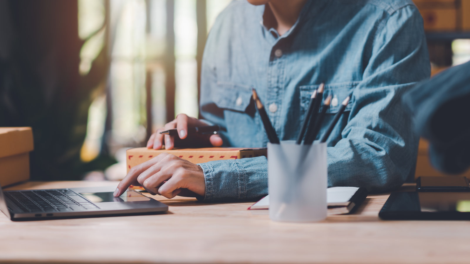 how to start online business from home uk